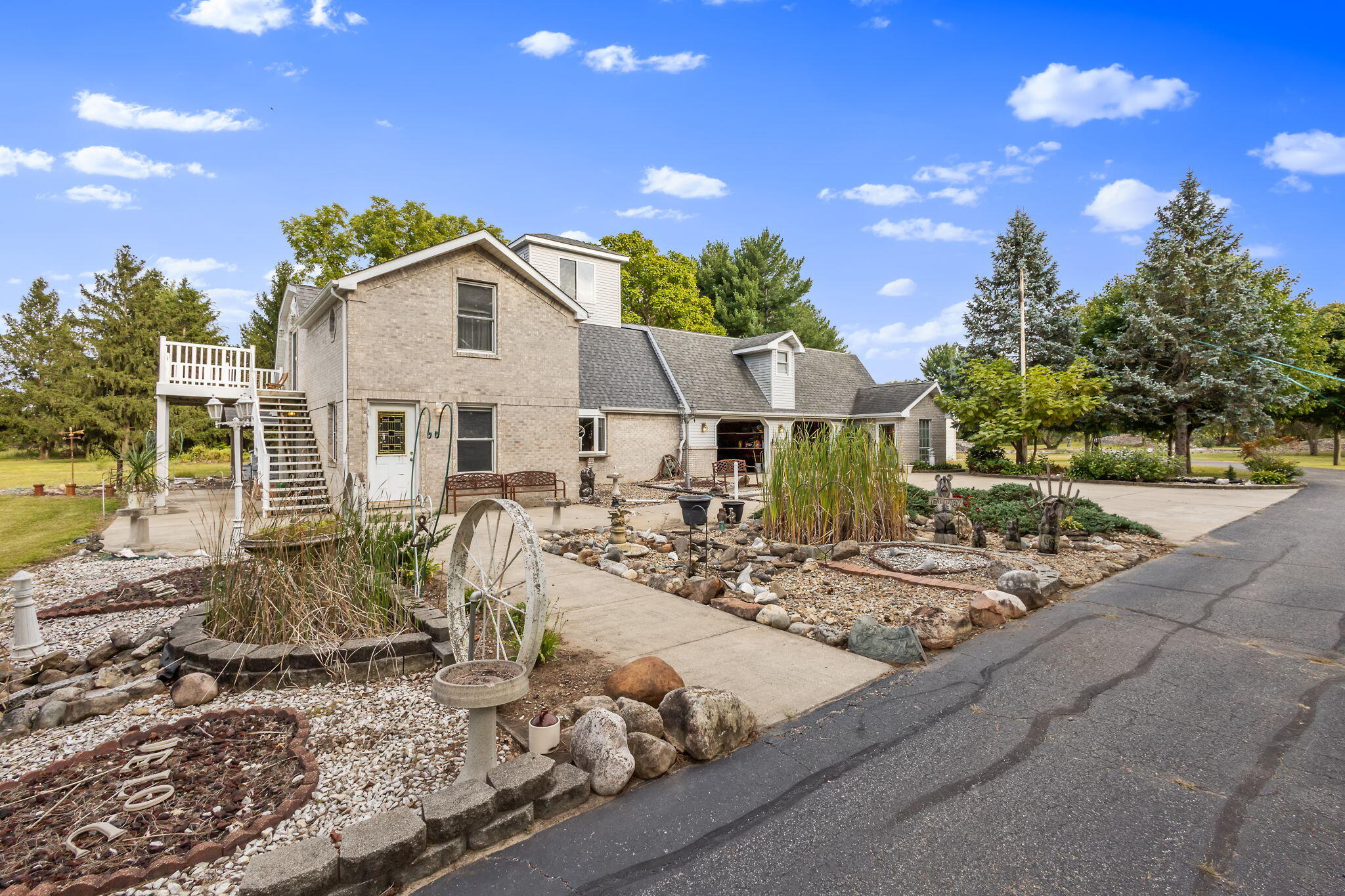 2549 East 1100 North Demotte, IN 46310 - Photo 6 of 74 2048x1365