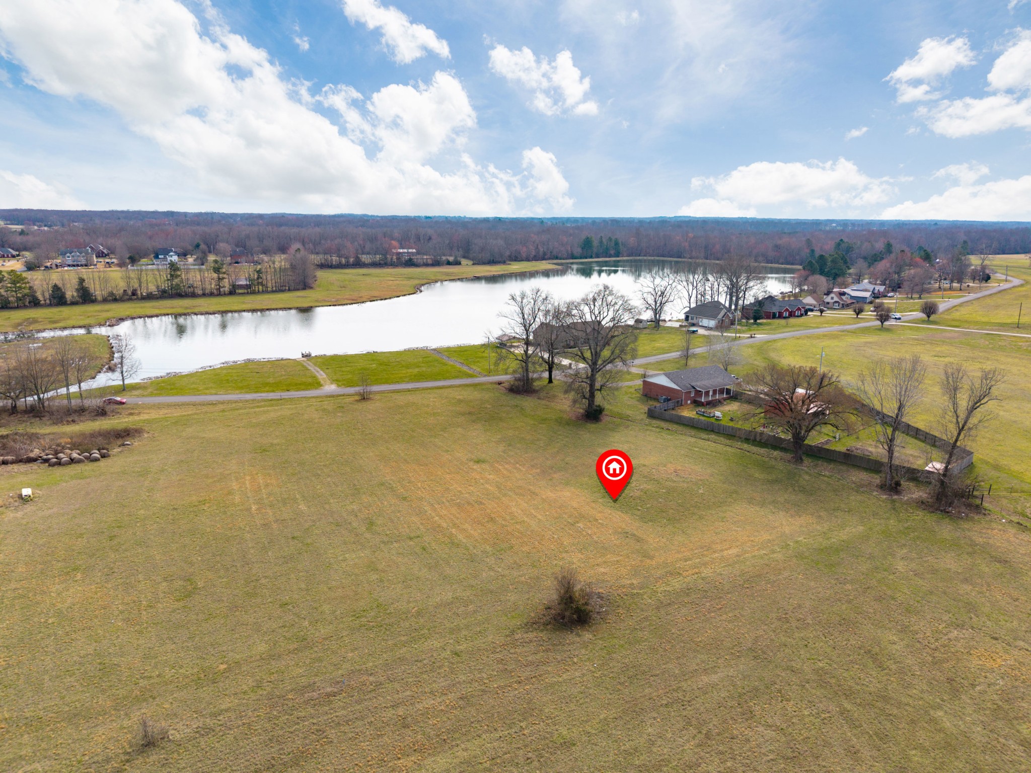 0 Rebecca West Road Fayetteville, TN 37334 - Photo 6 of 9 a view of an ocean and beach