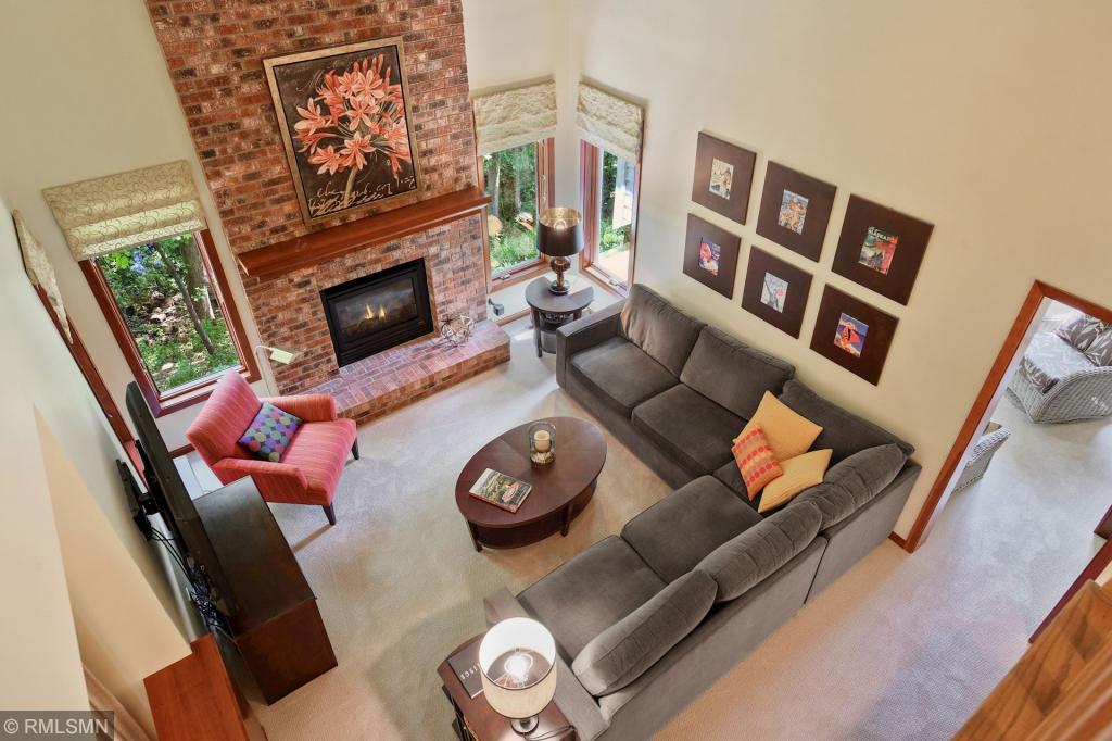 689 Stonewood Road Eagan, MN 55123 - Photo 23 of 64