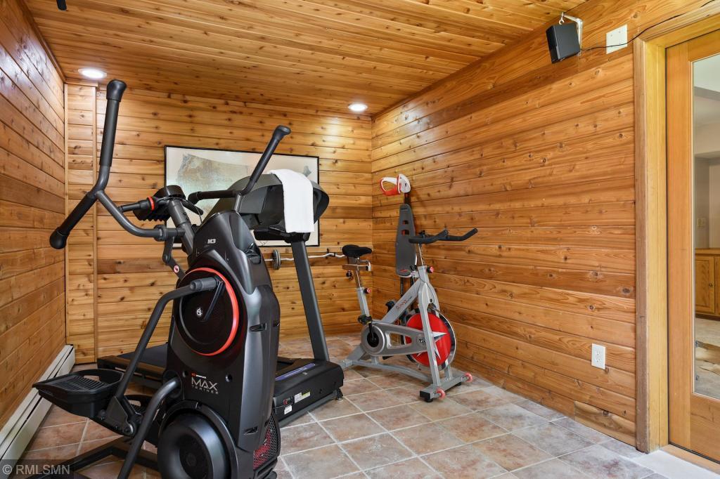 689 Stonewood Road Eagan, MN 55123 - Photo 43 of 64