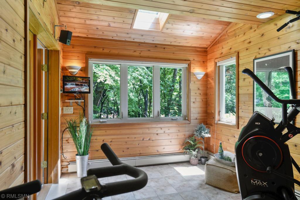 689 Stonewood Road Eagan, MN 55123 - Photo 44 of 64