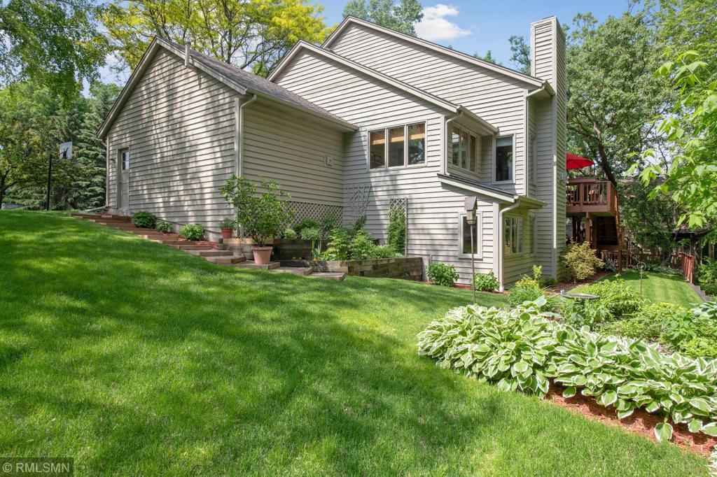 689 Stonewood Road Eagan, MN 55123 - Photo 51 of 64