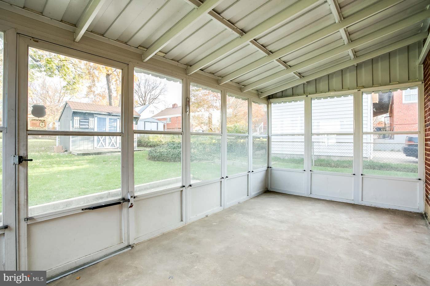 9703 Armistead Road Silver Spring, MD 20903 - Photo 10 of 11 Exterior (General)