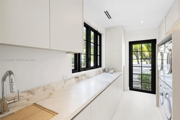$7,974,000 | 601 Northeast 56th Street, Miami, FL 33137