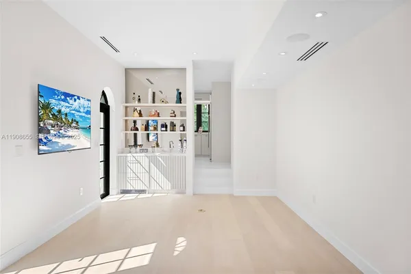 $7,974,000 | 601 Northeast 56th Street, Miami, FL 33137