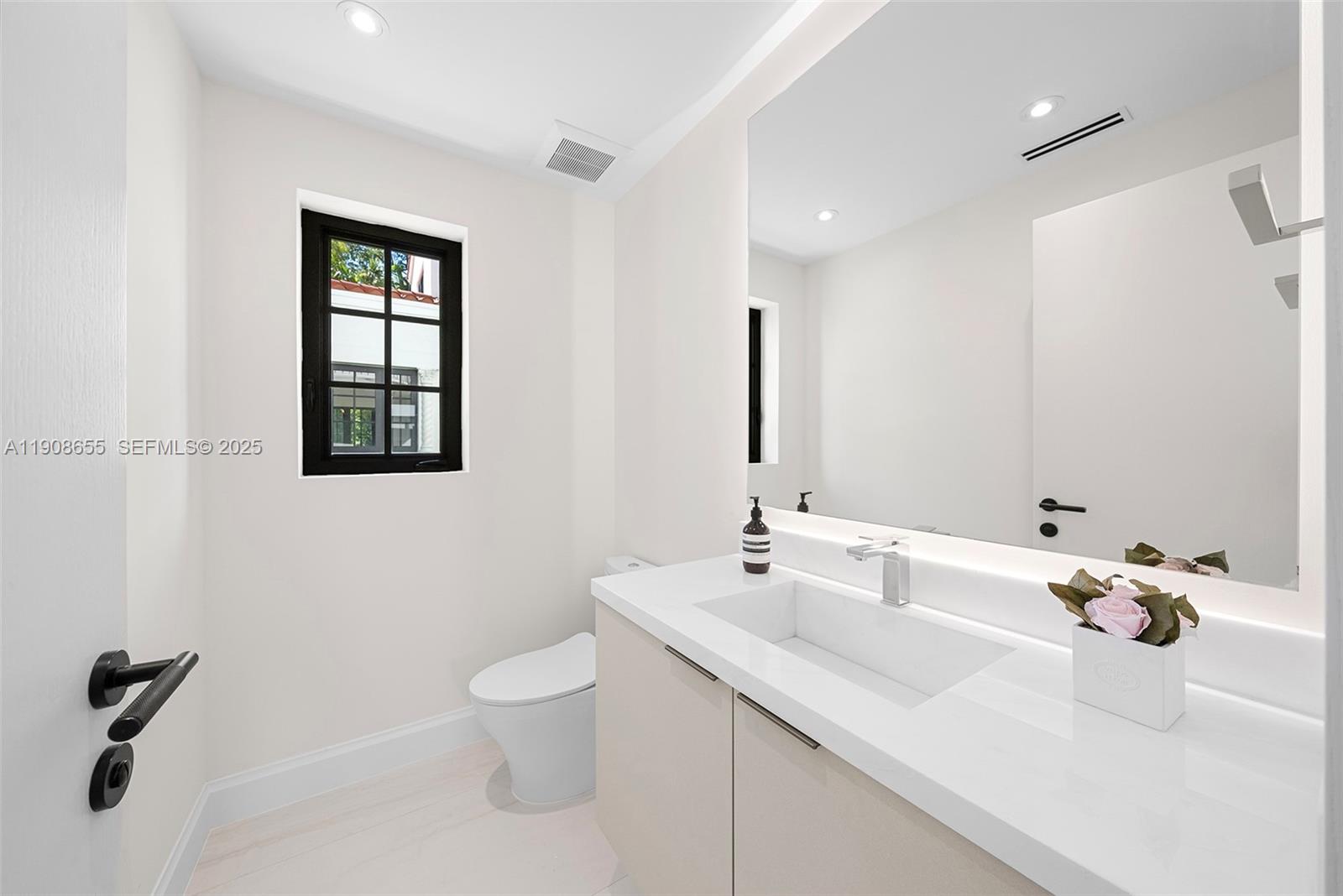 601 Northeast 56th Street Miami, FL 33137 - Photo 32 of 74
