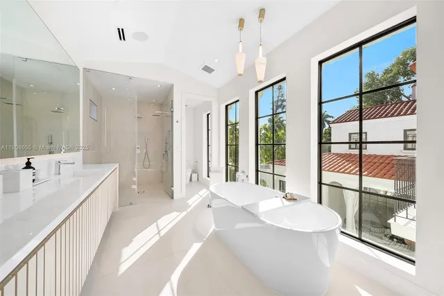 $7,999,000 | 601 Northeast 56th Street, Miami, FL 33137