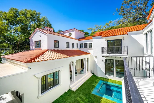 $7,974,000 | 601 Northeast 56th Street, Miami, FL 33137