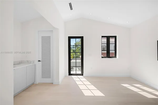$7,974,000 | 601 Northeast 56th Street, Miami, FL 33137