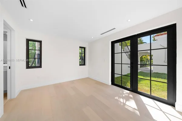 $7,974,000 | 601 Northeast 56th Street, Miami, FL 33137