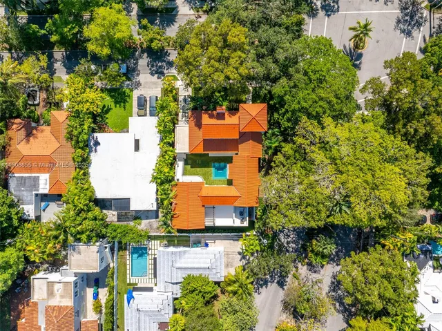 $7,999,000 | 601 Northeast 56th Street, Miami, FL 33137