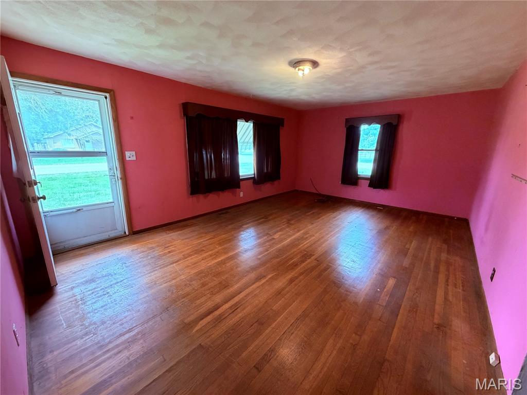 2640 Logan Street Granite City, IL 62040 - Photo 4 of 19
