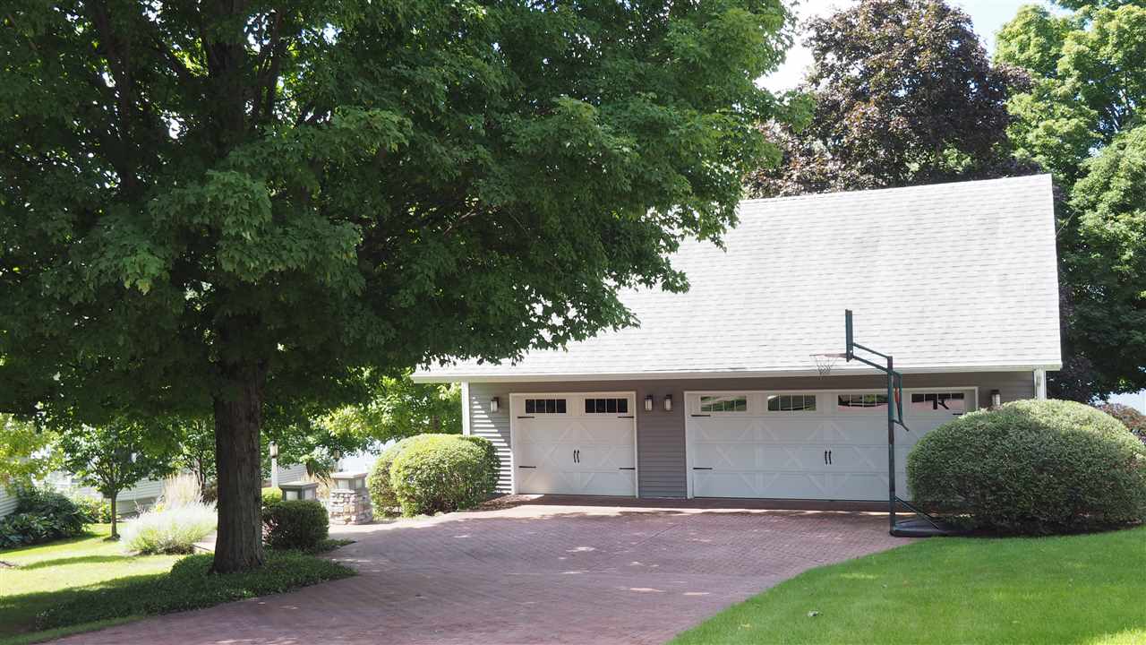 680 Spring Beach Road Rome City, IN 46784 - Photo 3 of 35