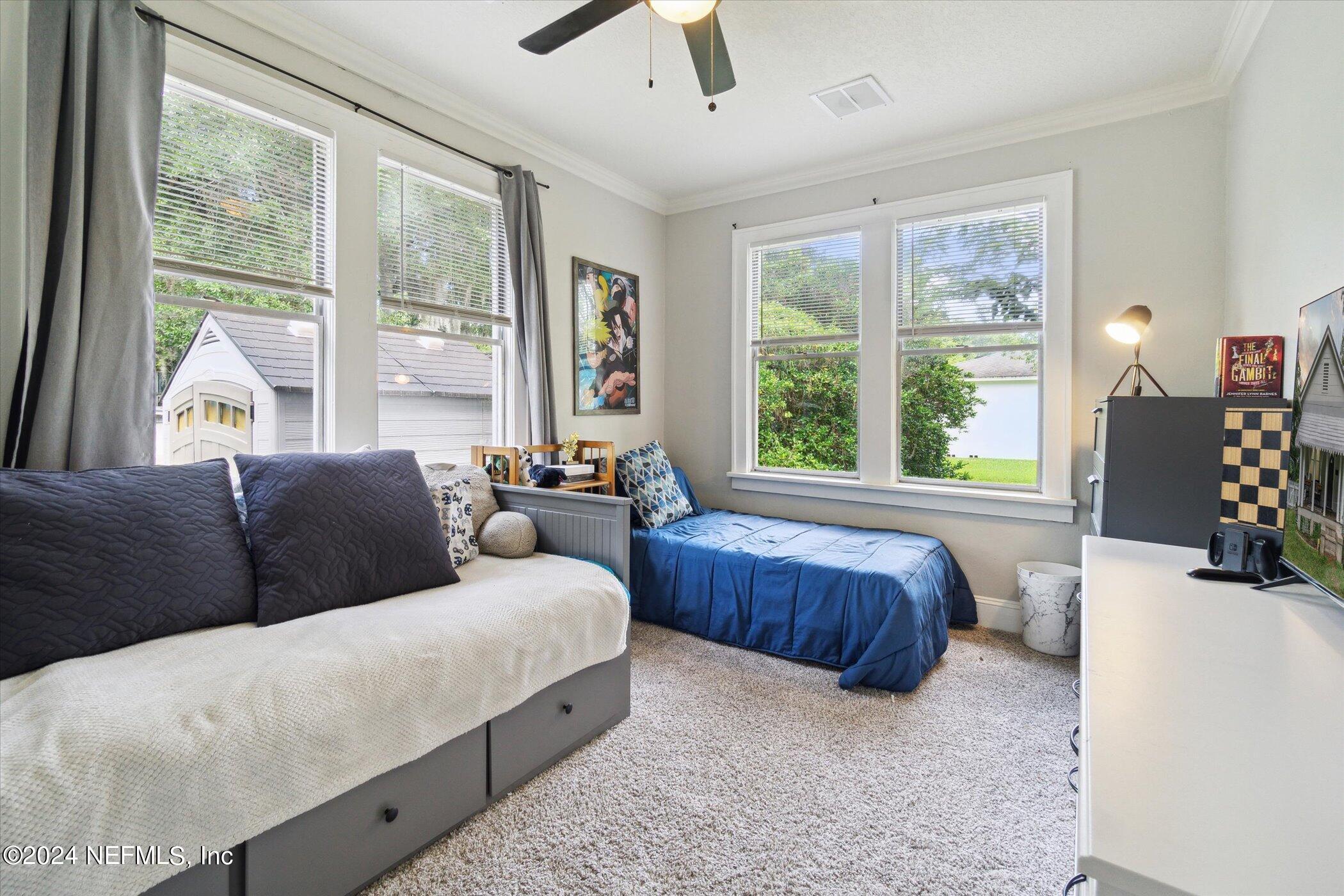 1262 Murray Drive Jacksonville, FL 32205 - Photo 23 of 42 a living room with furniture and a large window
