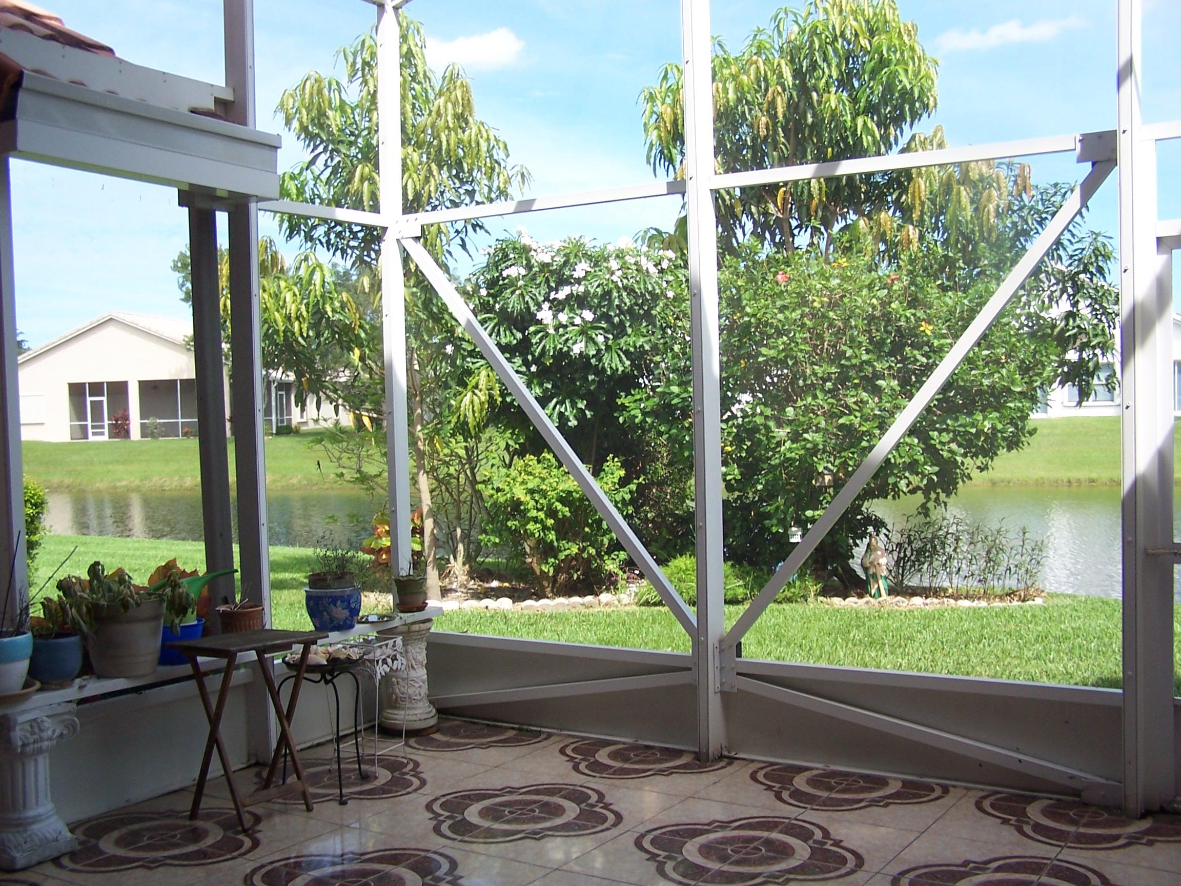 112 Cove Road Greenacres, FL 33413 - Photo 13 of 25 100_5694