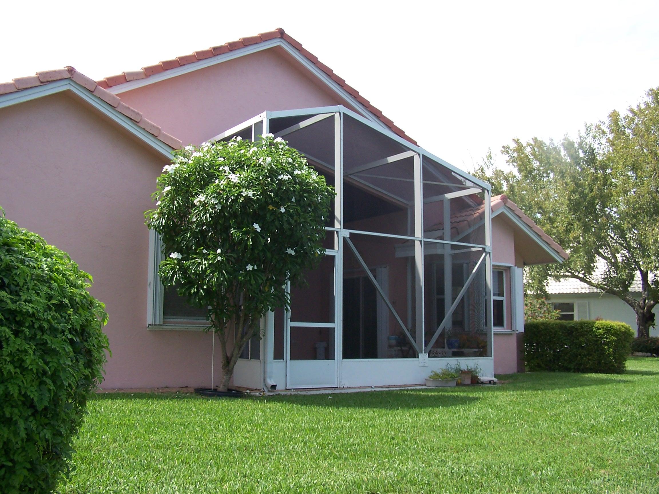 112 Cove Road Greenacres, FL 33413 - Photo 14 of 25 100_5695