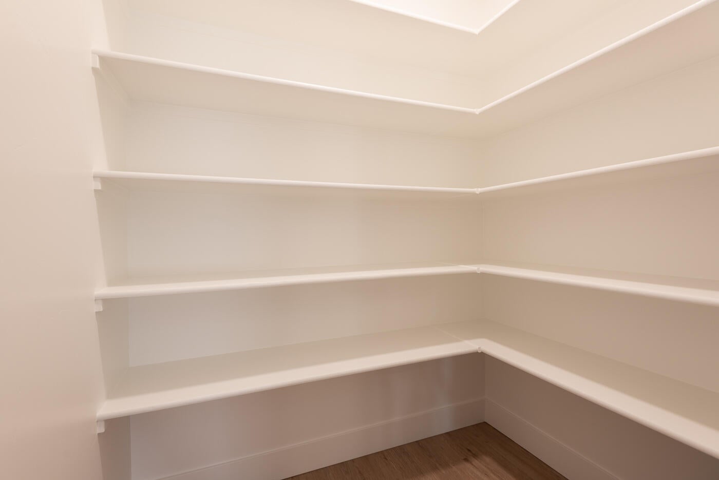 20510 Murphy Road, Unit LOT 43 Bend, OR 97702 - Photo 12 of 34 Walk-in Pantry