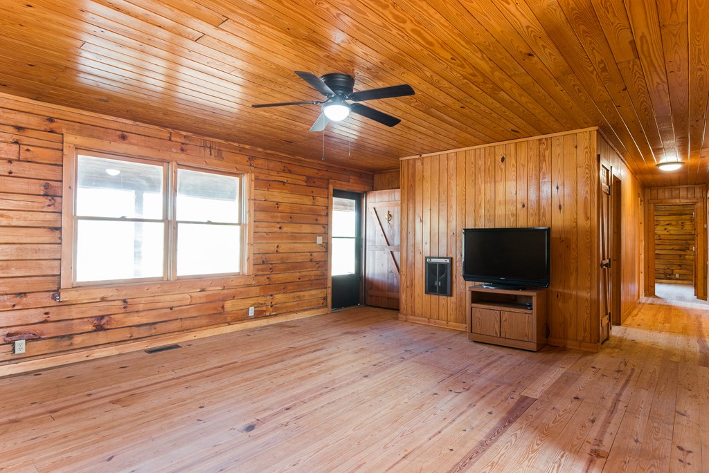 968 Kirby Young Road Dalton, GA 30721 - Photo 14 of 66 Gallery Image 14