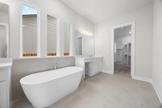 $744,983 | 1201 Main Street, Liberty Hill, TX 78642