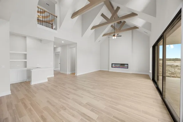 $734,983 | 1201 Main Street, Liberty Hill, TX 78642