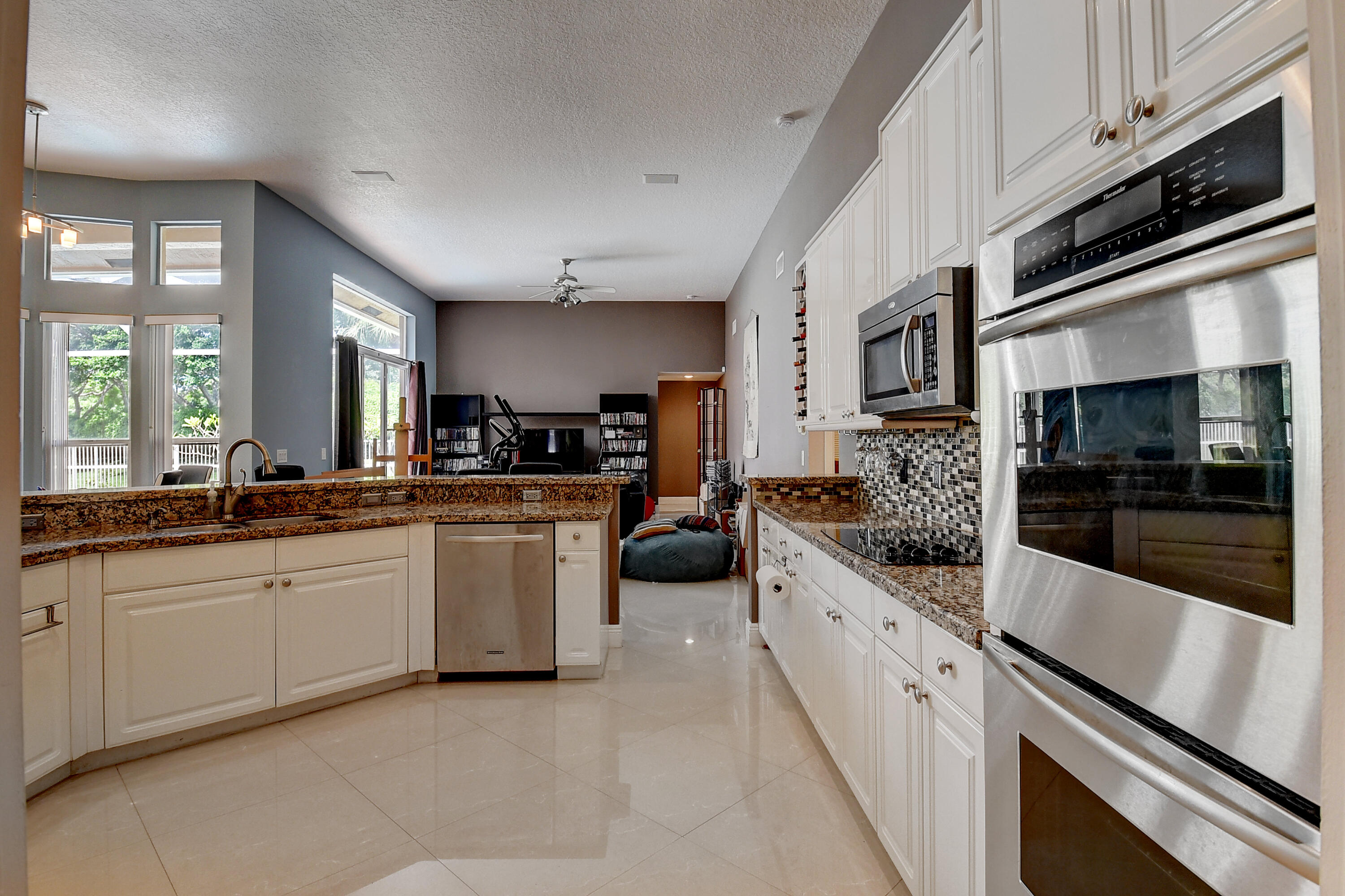 10522 Maple Chase Drive Boca Raton, FL 33498 - Photo 6 of 17 bi-9-09_virtuals1 (9)