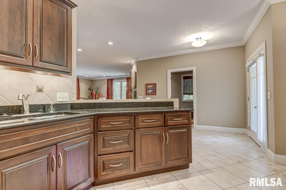 803 Longleaf Court Springfield, IL 62711 - Photo 20 of 37