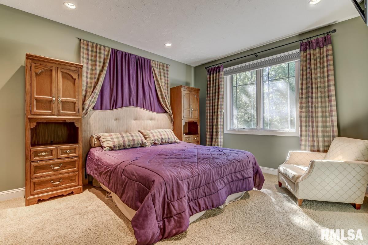 803 Longleaf Court Springfield, IL 62711 - Photo 29 of 37