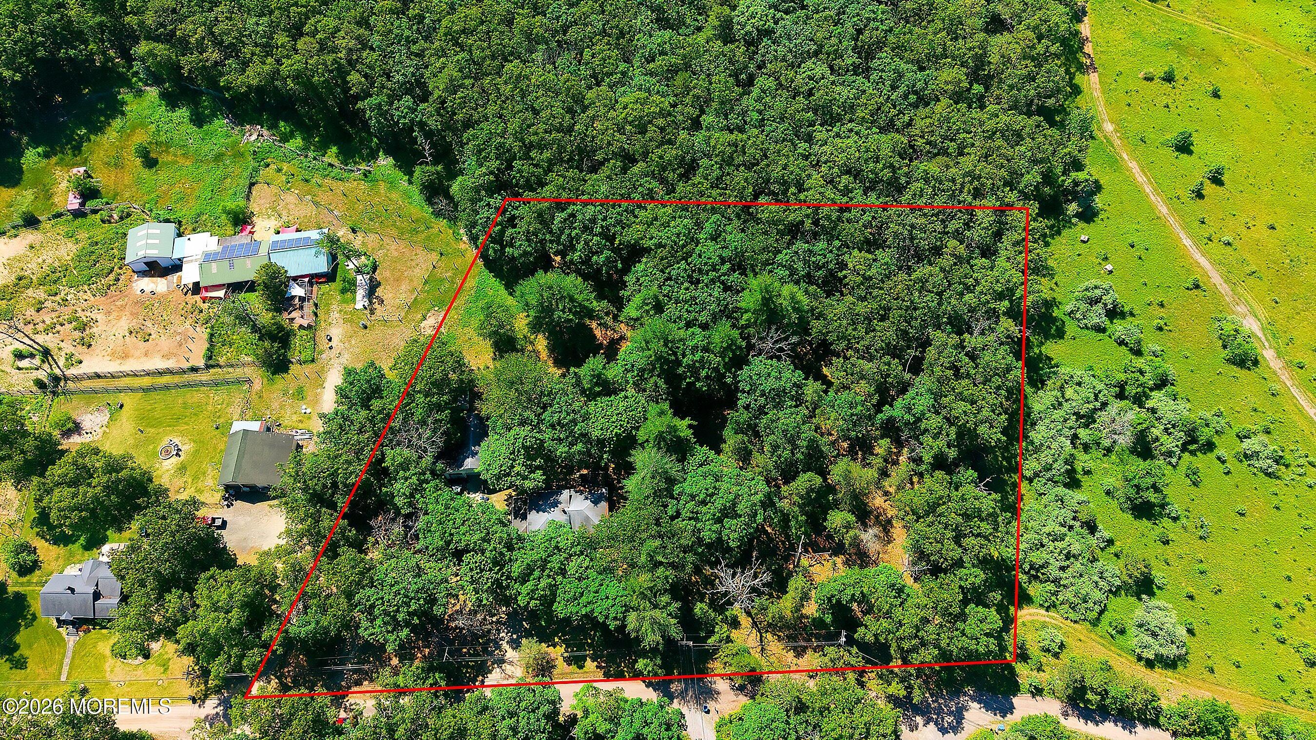 525 Goetz Lane Jackson, NJ 08527 - Photo 2 of 25 33-Overhead of property