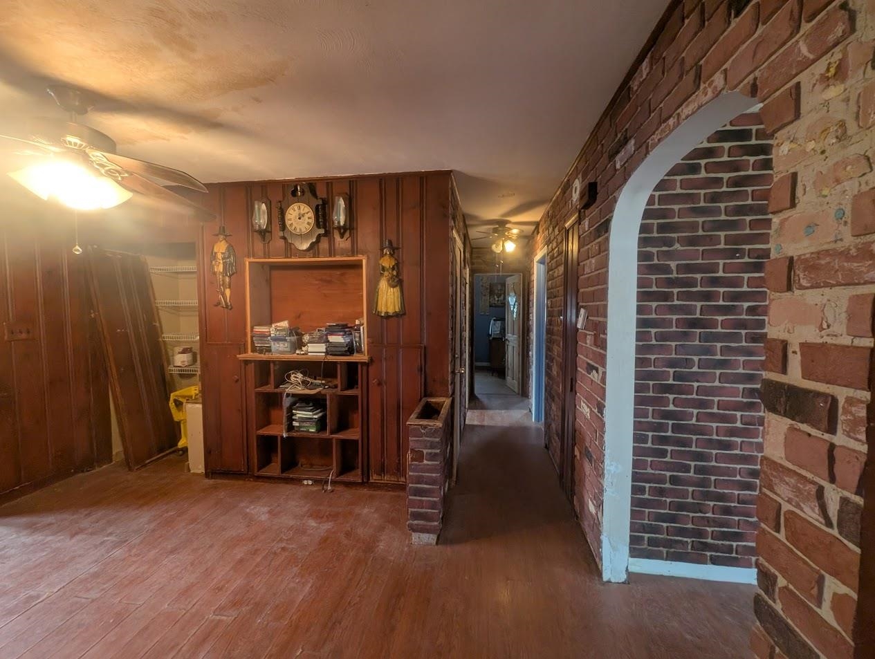 107 South Wilson Street Manchester, NH 03103 - Photo 19 of 52