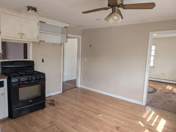 $335,000 | 107 South Wilson Street, Manchester, NH 03103