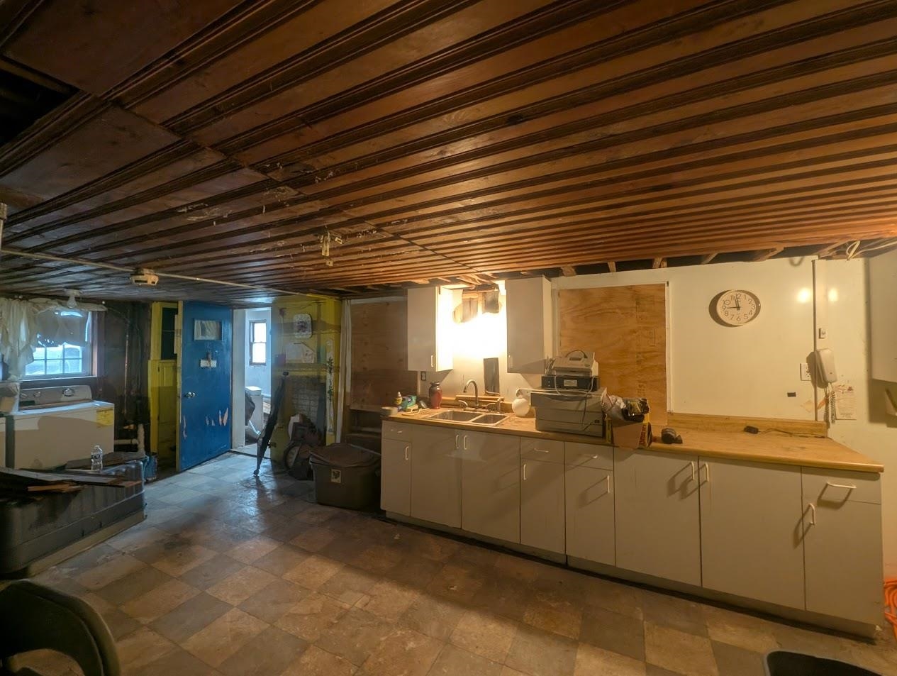 107 South Wilson Street Manchester, NH 03103 - Photo 44 of 52