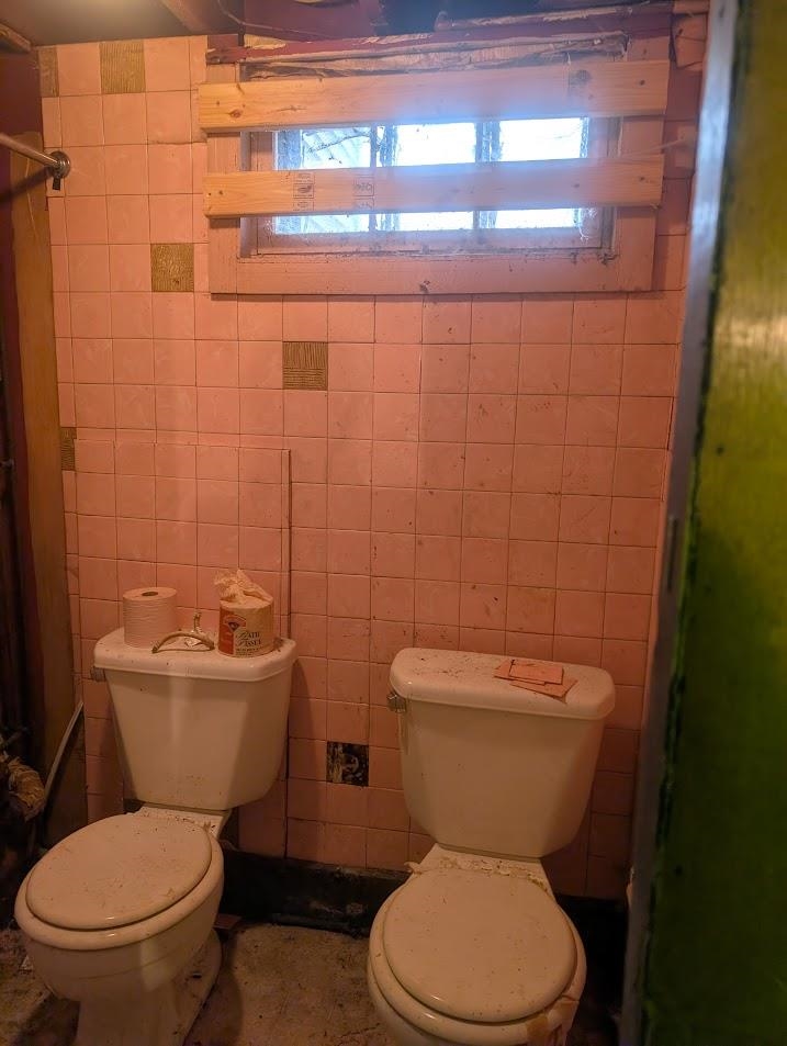 107 South Wilson Street Manchester, NH 03103 - Photo 49 of 52