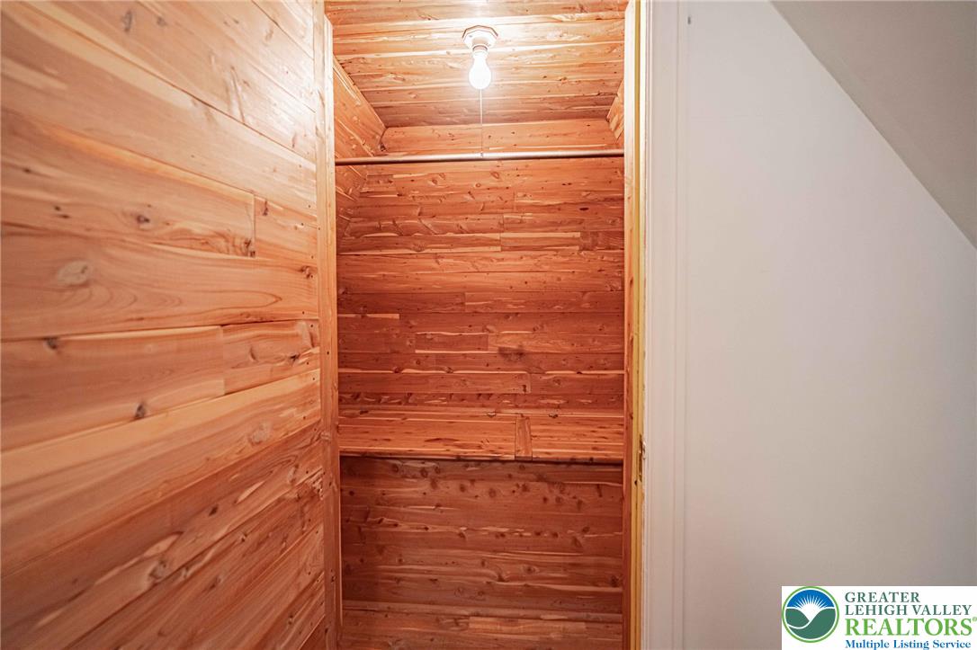 2829 Gordon Street Allentown, PA 18104 - Photo 50 of 56