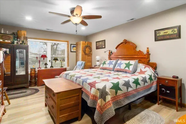$295,000 | 115 South Broadview Cir Drive, Princeton, IN 47670