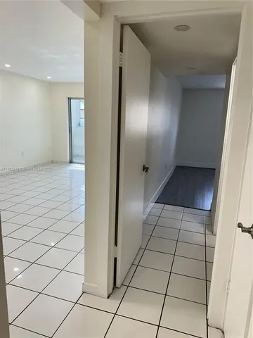 a view of empty room with window