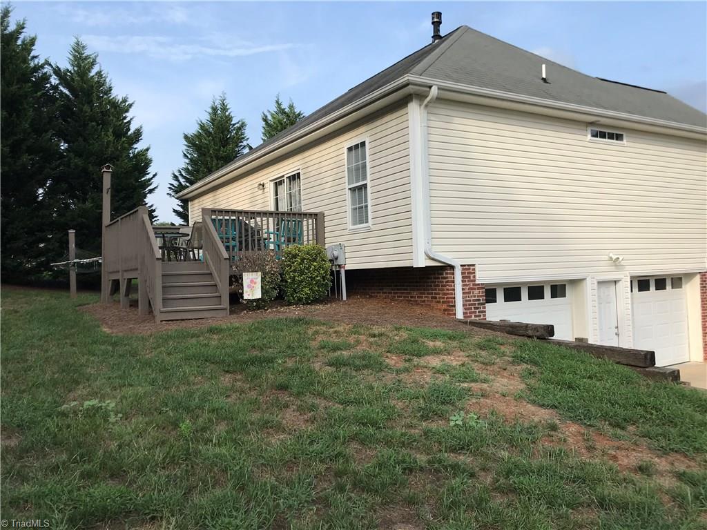 8481 Circle Drive Rural Hall, NC 27045 - Photo 3 of 13