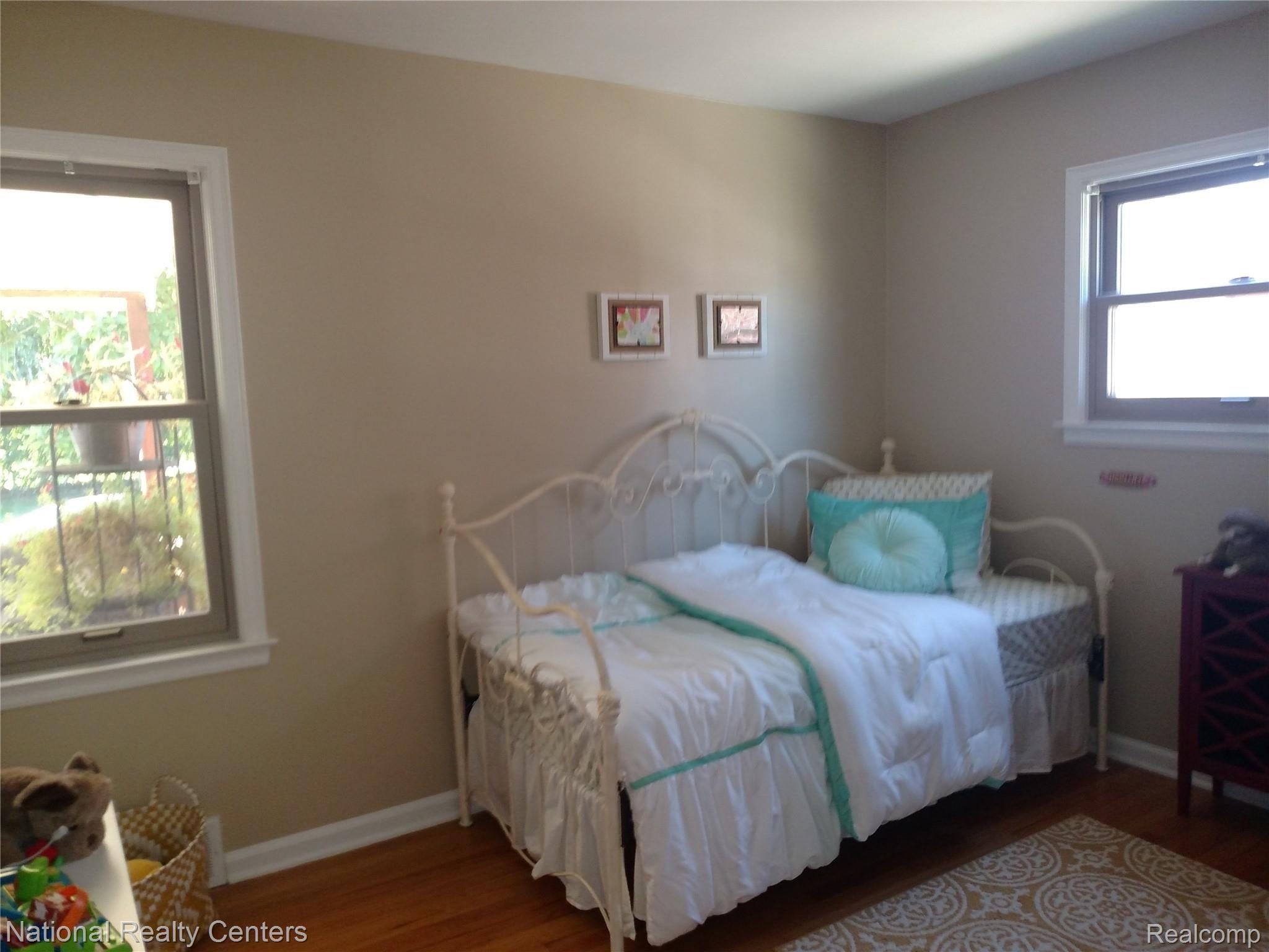 211 Normandy Road Royal Oak, MI 48073 - Photo 13 of 23 Bedroom 2