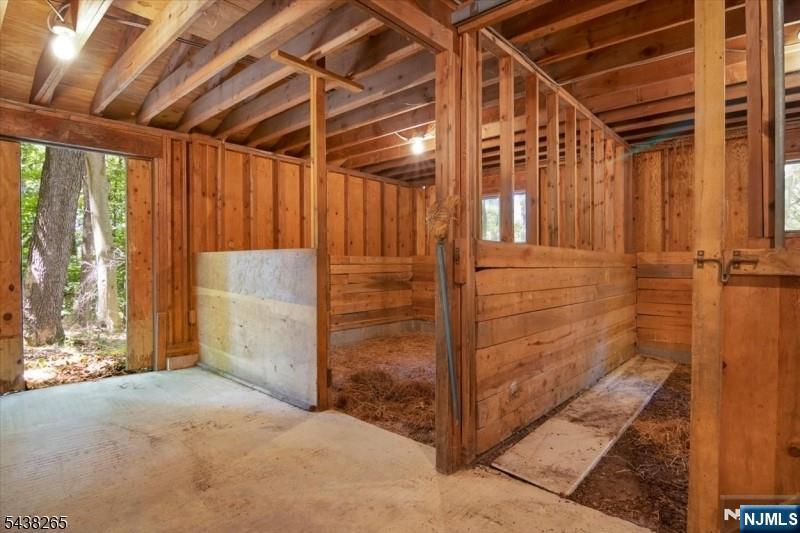 6 Green Hills Road Mendham, NJ 07945 - Photo 13 of 42