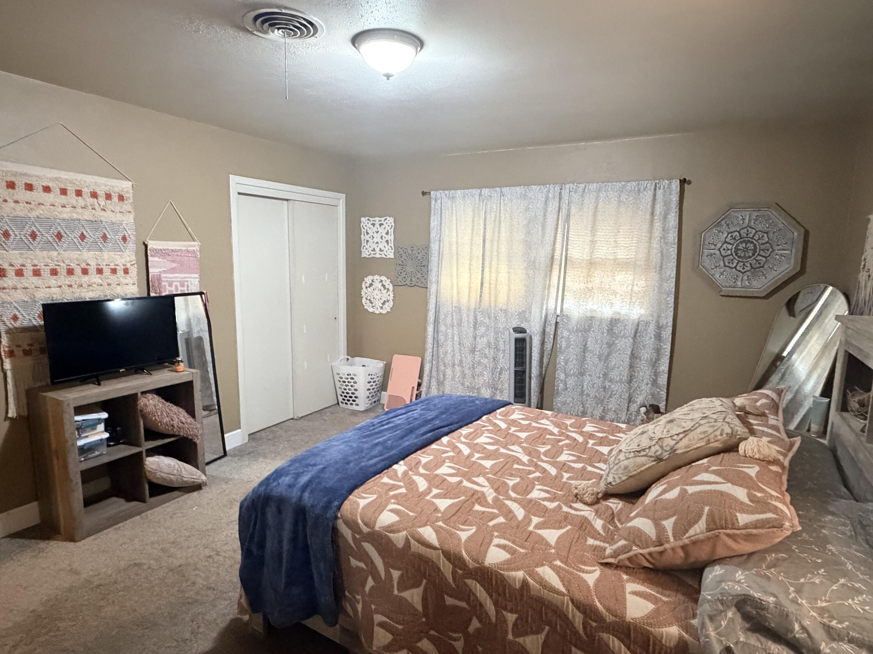1210 Garland Plainview, TX 79072 - Photo 24 of 27 IMG_2813