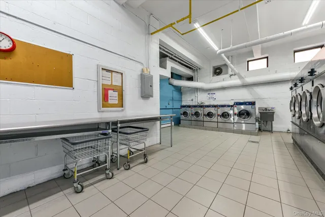 a view of a storage & utility room