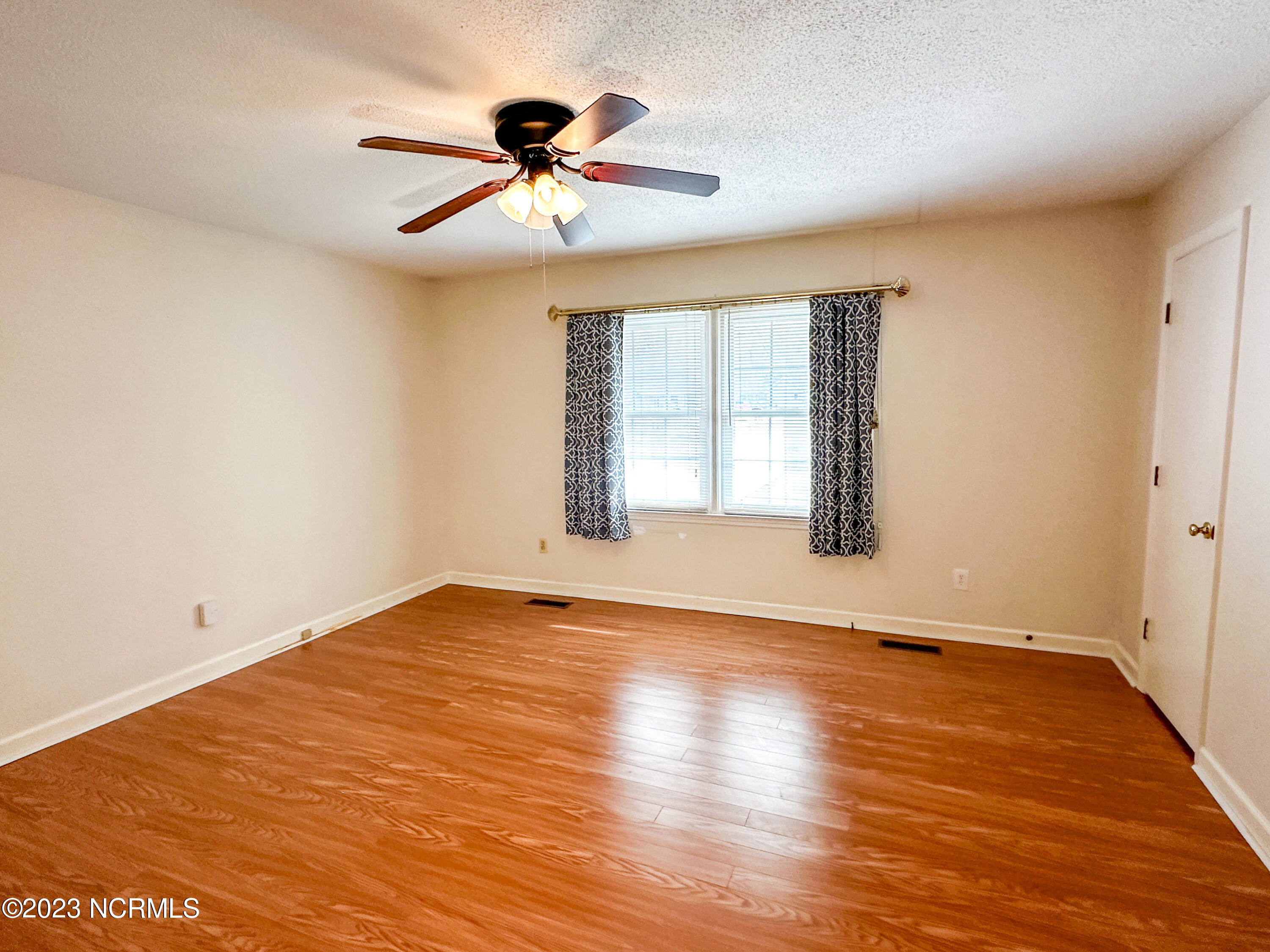 3601 Norwich Road New Bern, NC 28562 - Photo 5 of 29 Primary Bedroom