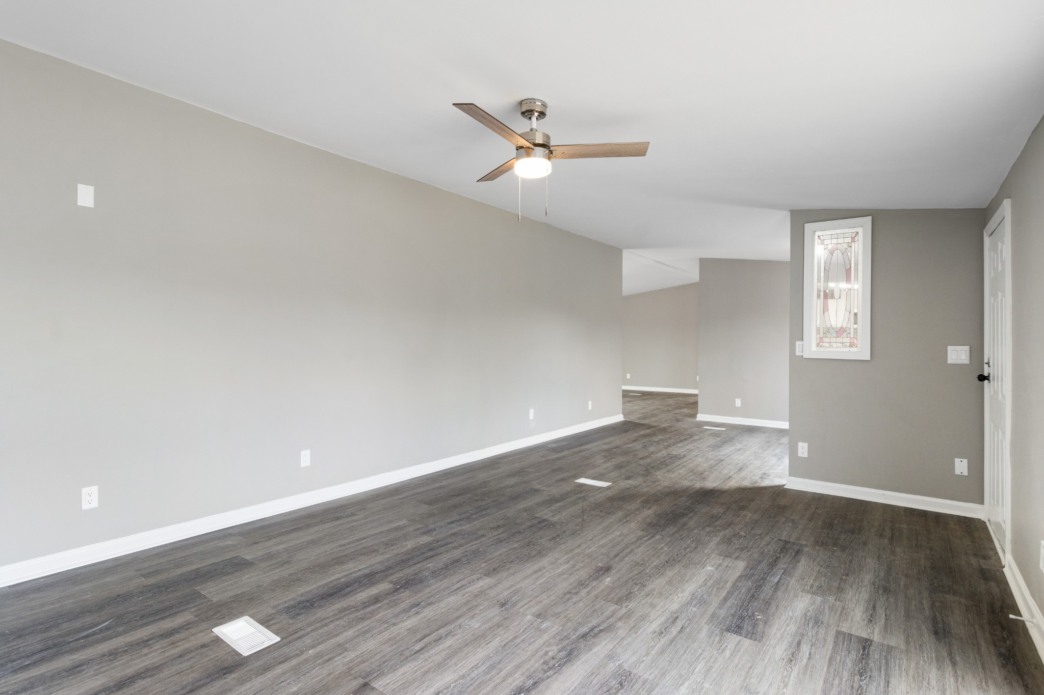 2440 Graham Cemetery Road Clarksville, TN 37043 - Photo 6 of 40 Gallery Image 6