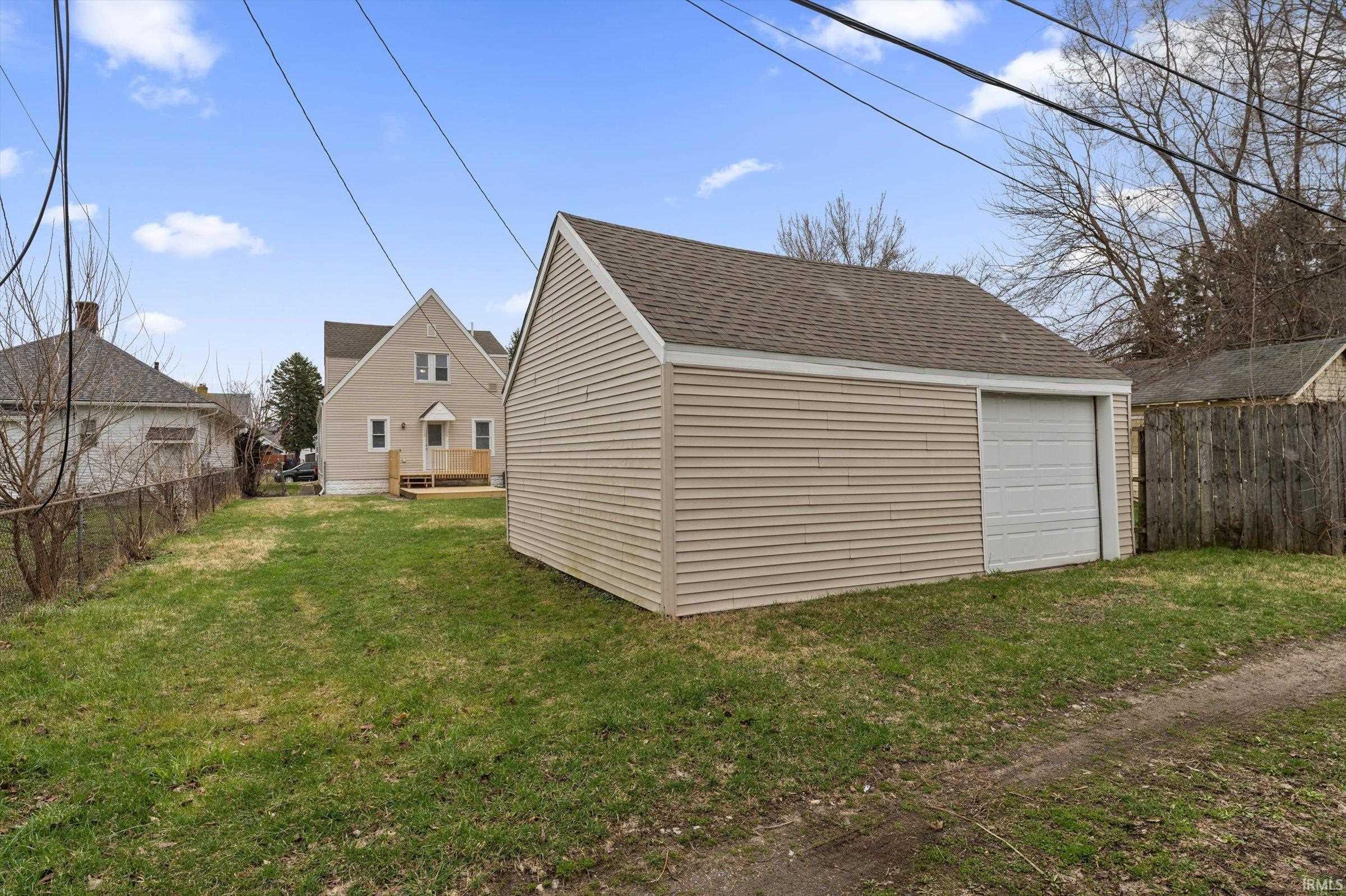1621 Magnolia Street South Bend, IN 46613 - Photo 21 of 22