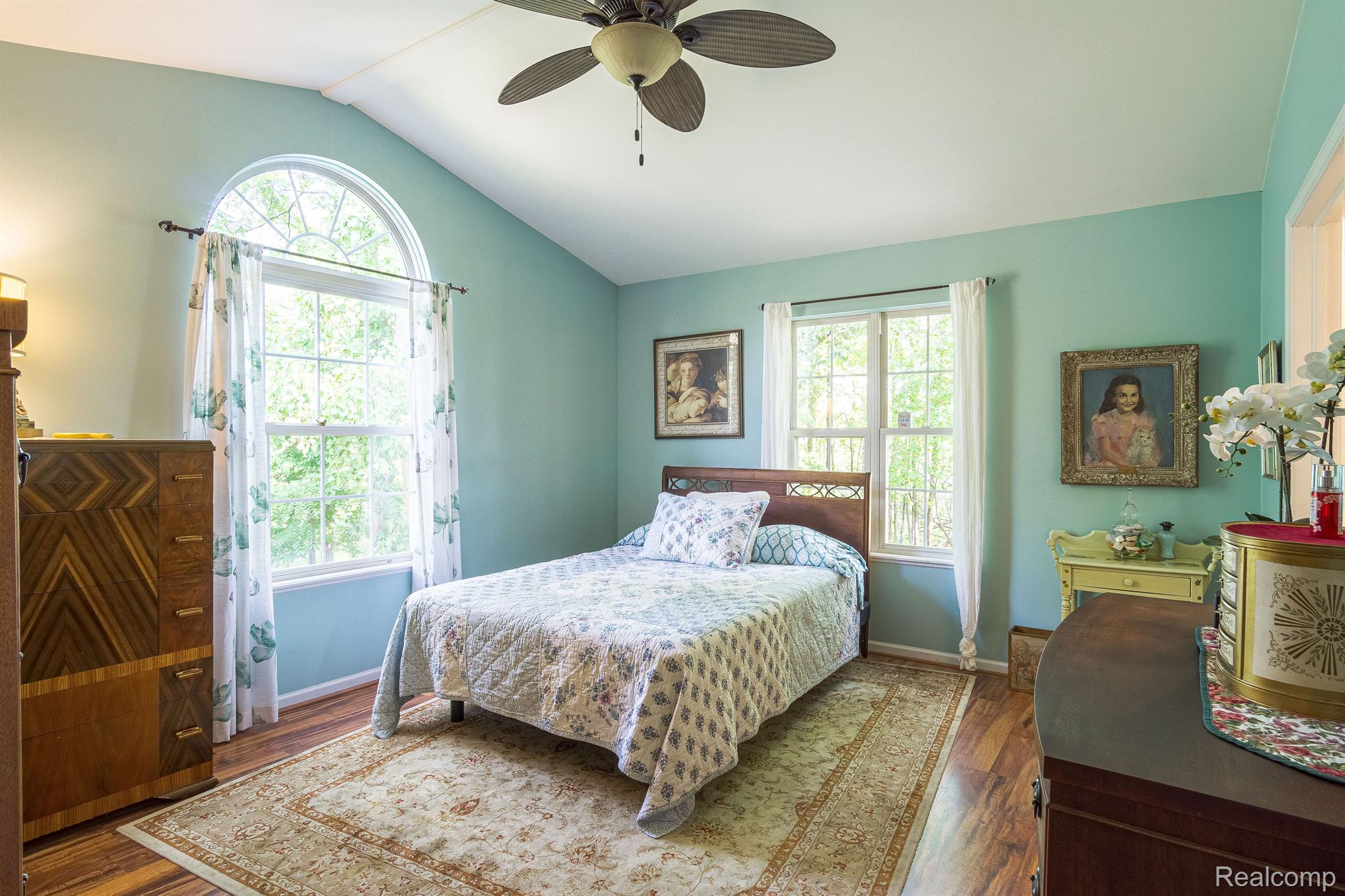 14031 Torrey Road Fenton, MI 48430 - Photo 12 of 21 Gallery Image 12