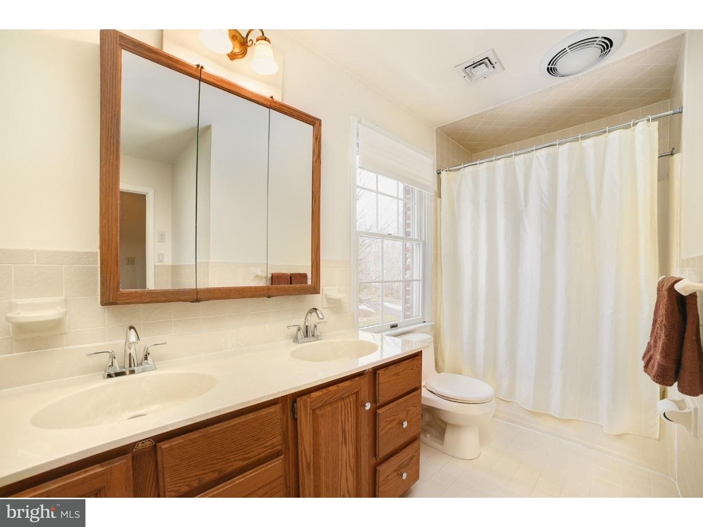 2263 Turk Road Doylestown, PA 18901 - Photo 17 of 23