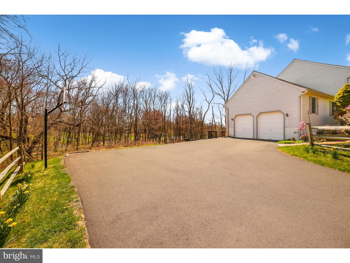 2263 Turk Road Doylestown, PA 18901 - Photo 3 of 23