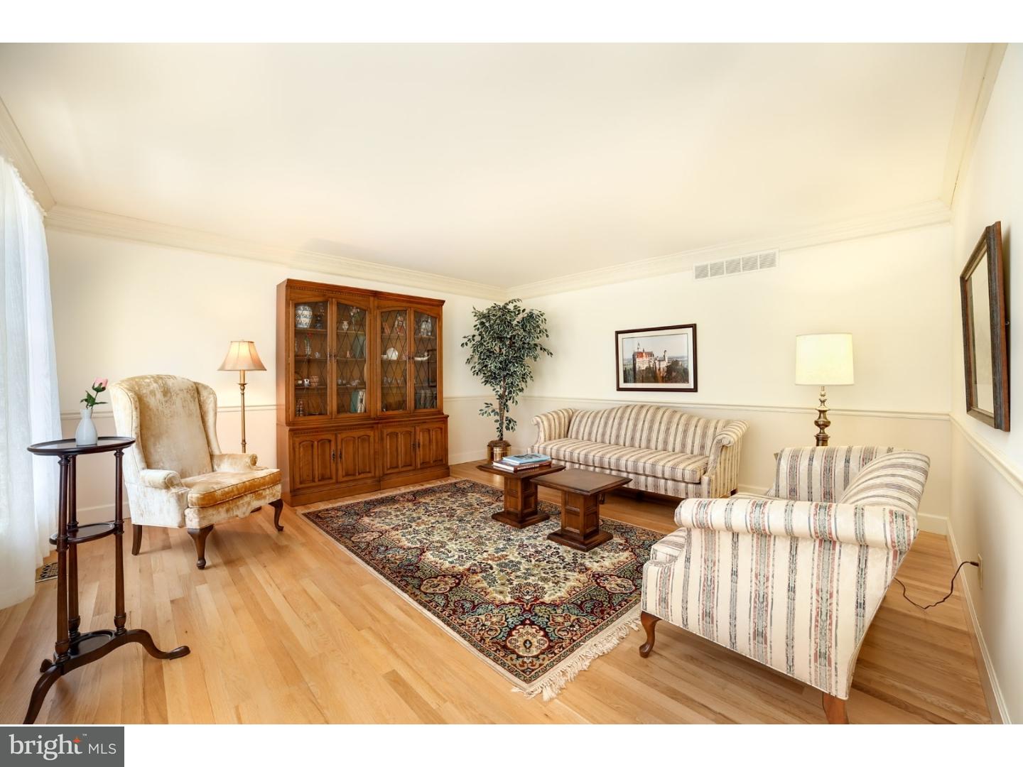 2263 Turk Road Doylestown, PA 18901 - Photo 5 of 23