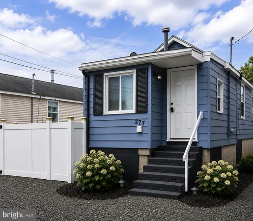 $159,900 | 277 South River Walk, Penns Grove, NJ 08069