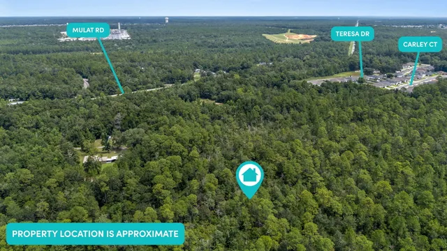 a view of a outdoor space