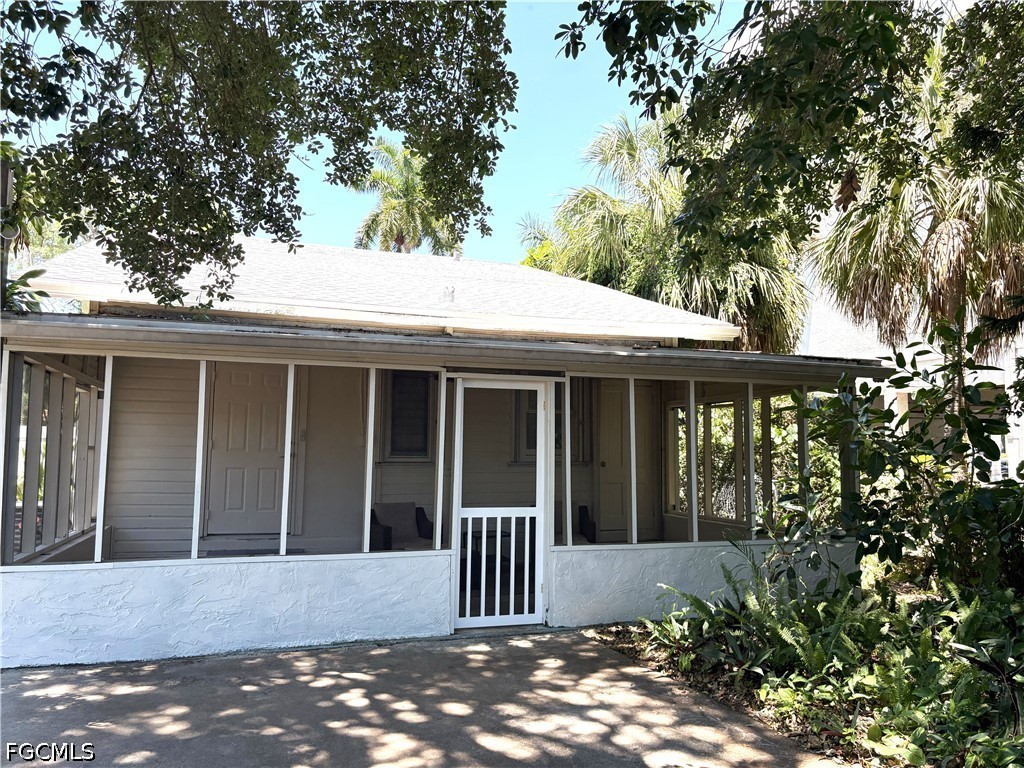 2156 Victoria Avenue Fort Myers, FL 33901 - Photo 19 of 21